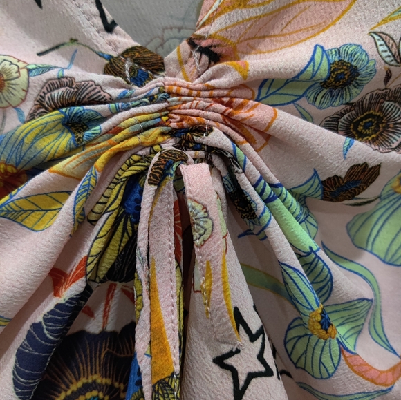 Topshop Ruched Crop Top - Picture 7 of 12